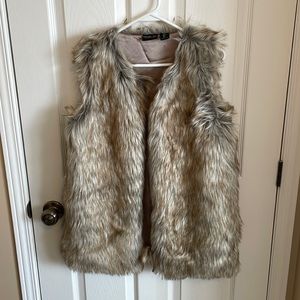 Rachel Zoe Faux fur vest